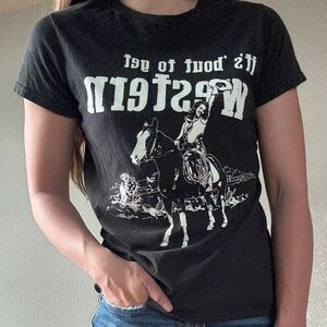 'It's 'bout to get Western' Tee